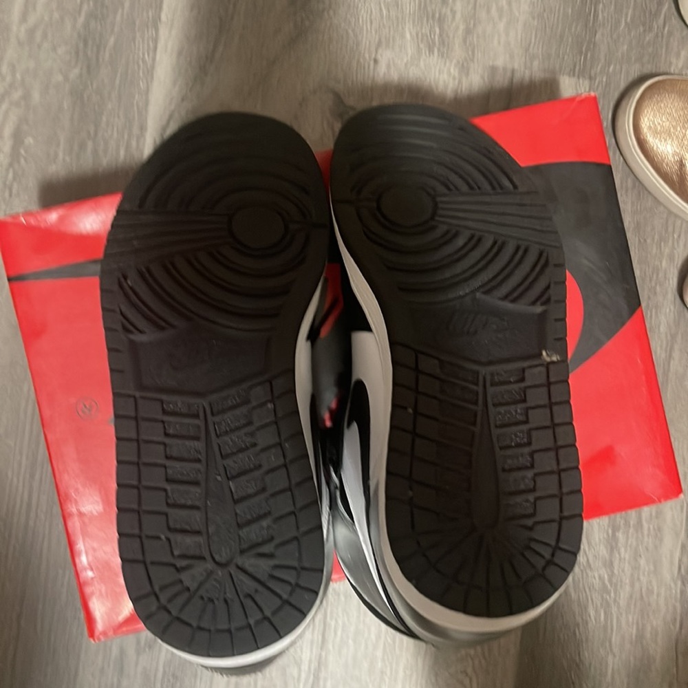 Worn One Time Inside Then Put Back In Box Has Ext… - image 6